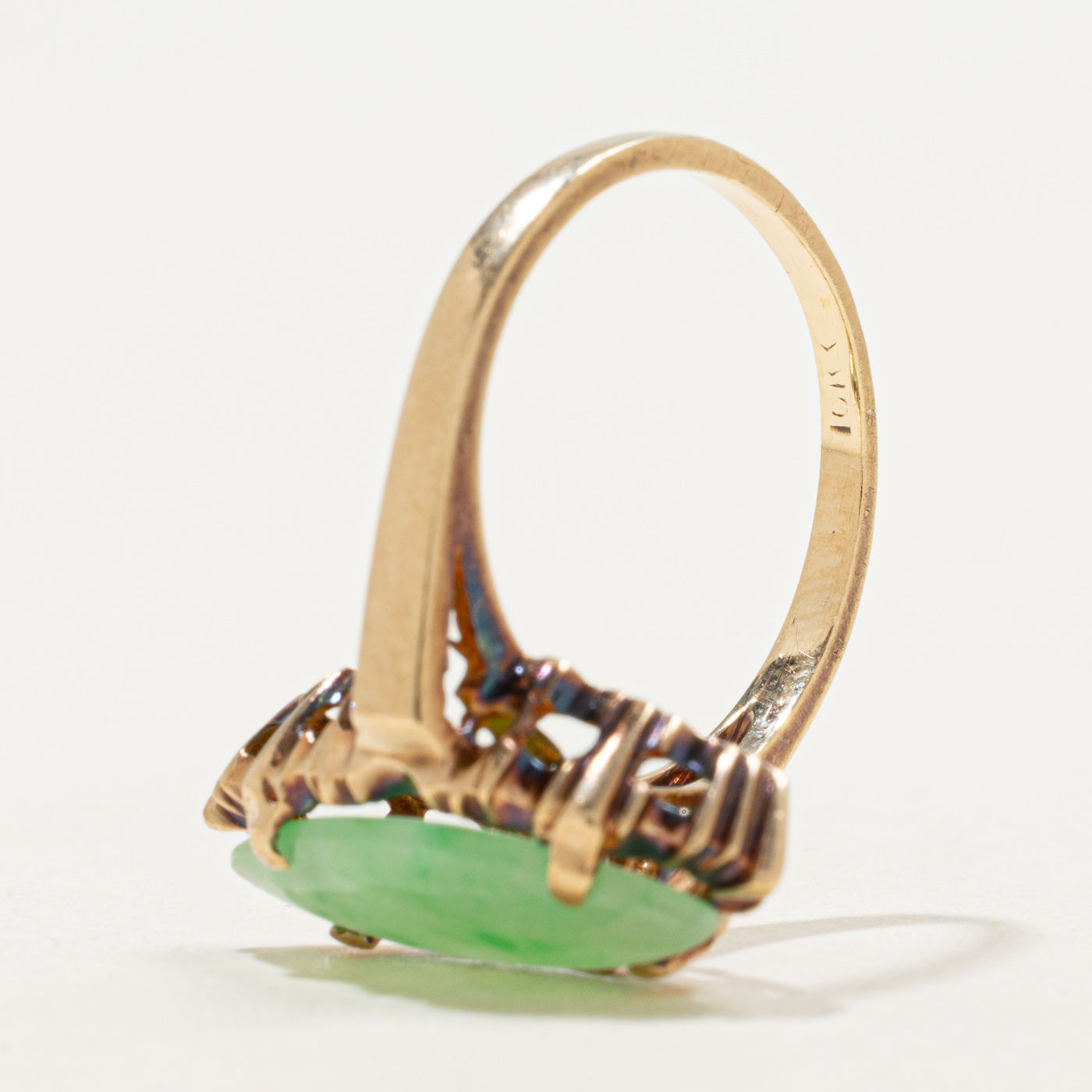 Bague navette texturée en jade cabochon 10K | 2,00 ct | Taille 5,5