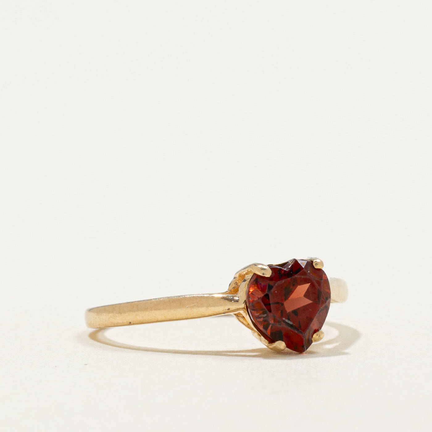 10K Heart Cut Garnet Ring | 1.00ct | SZ 4.75
