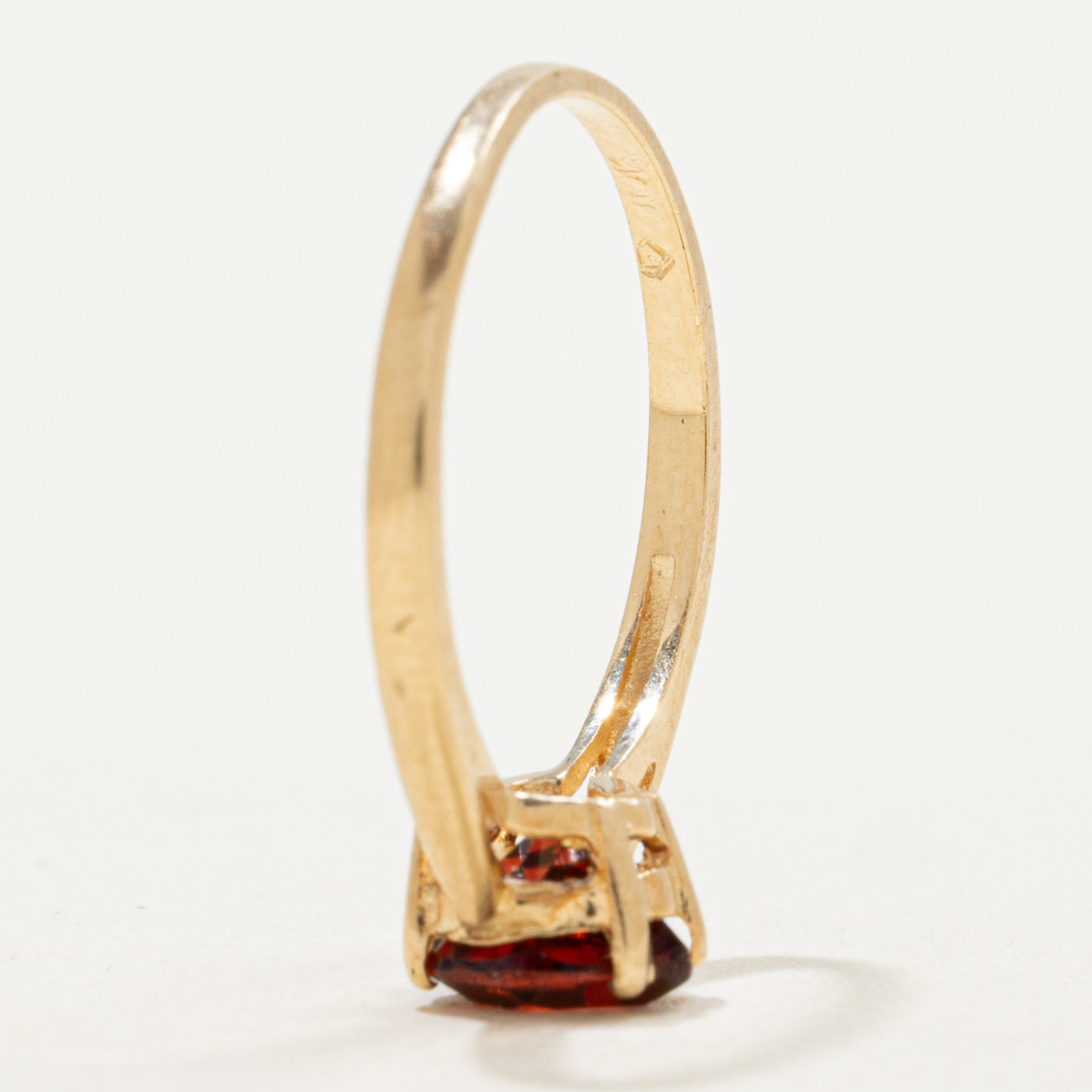 10K Heart Cut Garnet Ring | 1.00ct | SZ 4.75