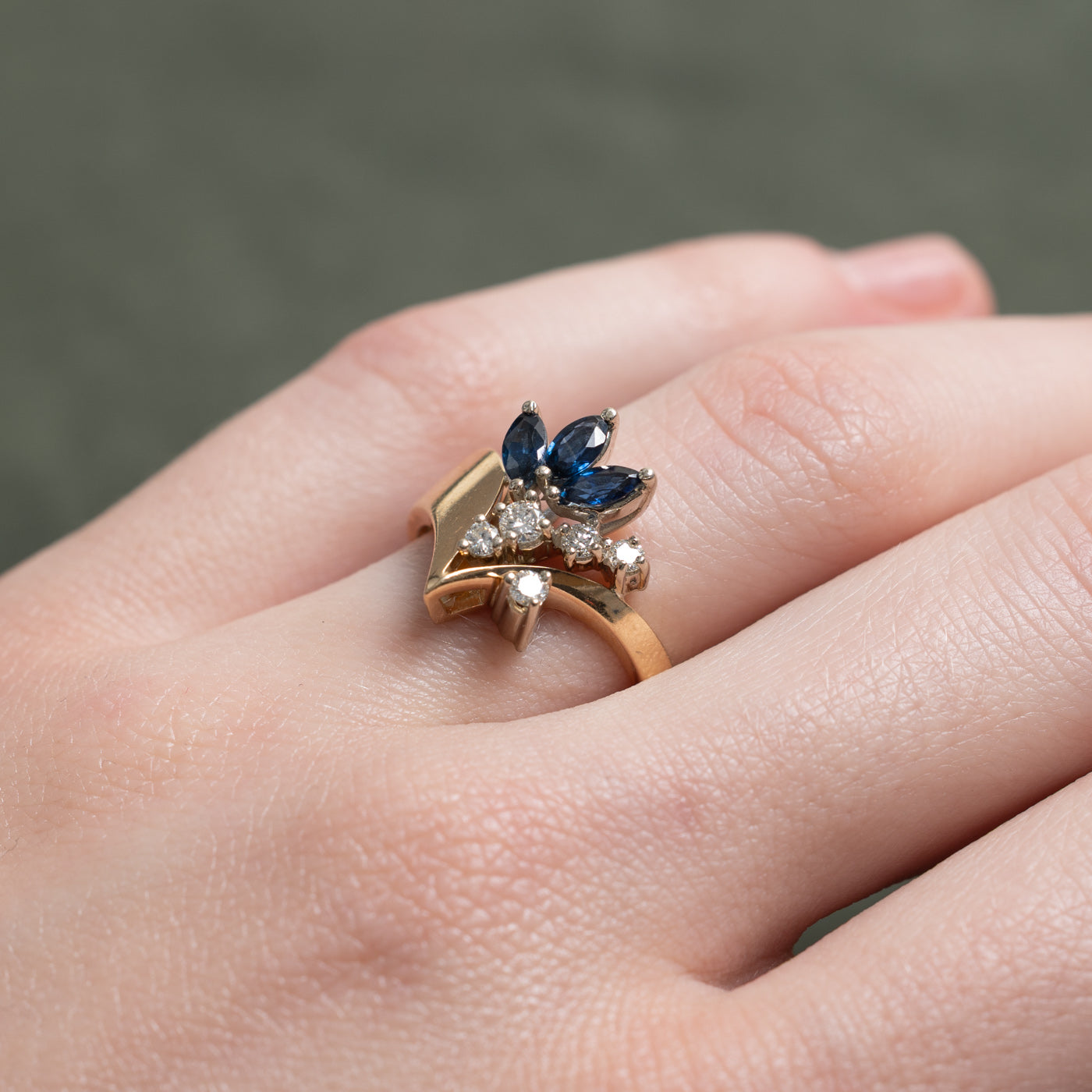 14KK Marquise Cut Sapphire & Diamond Cluster Chevron Ring | 0.36ctw, 0.20ctw | SZ 6.25