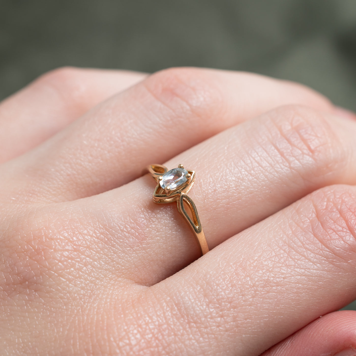 Bague en aigue-marine canadienne taille ovale marquise | 0,18 ct | Taille 6,25 |