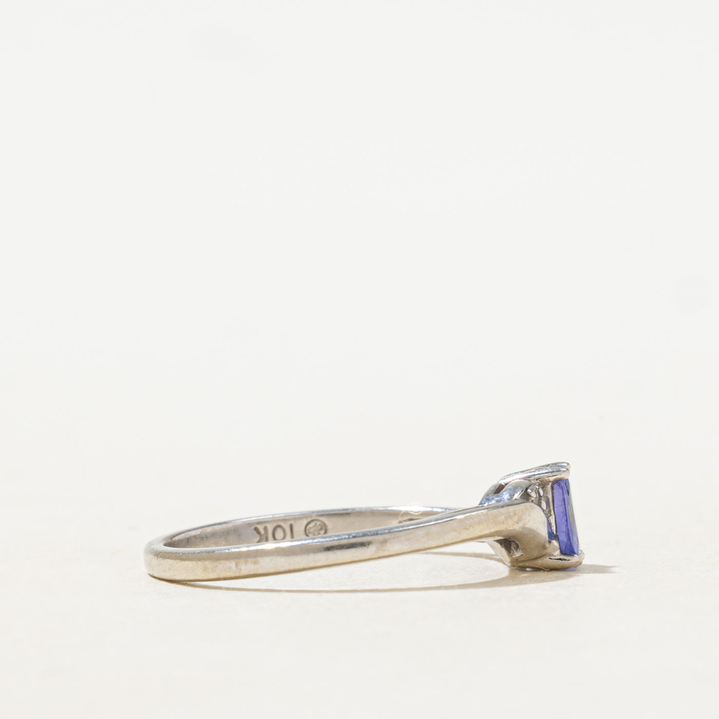 Oval Cut Tanzanite & Diamond Bypass Ring | 0.22ct, 0.01ctw | SZ 6.0 |