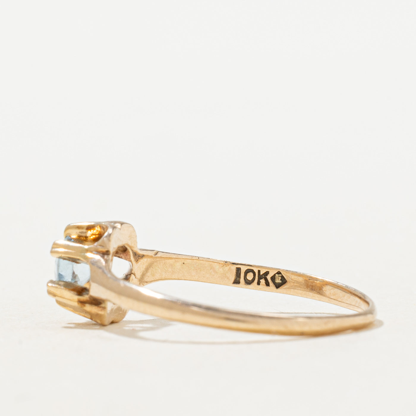 Belcher Set Aquamarine Ring | 0.16ct | SZ 6.5 |