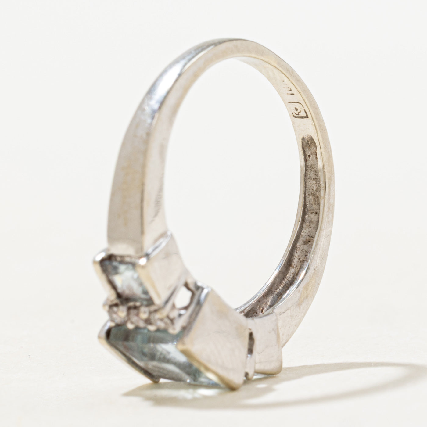 Three Stone Semi Bezel Aquamarine & Diamond Ring | 1.0ctw, 0.06ctw | SZ 5.0 |