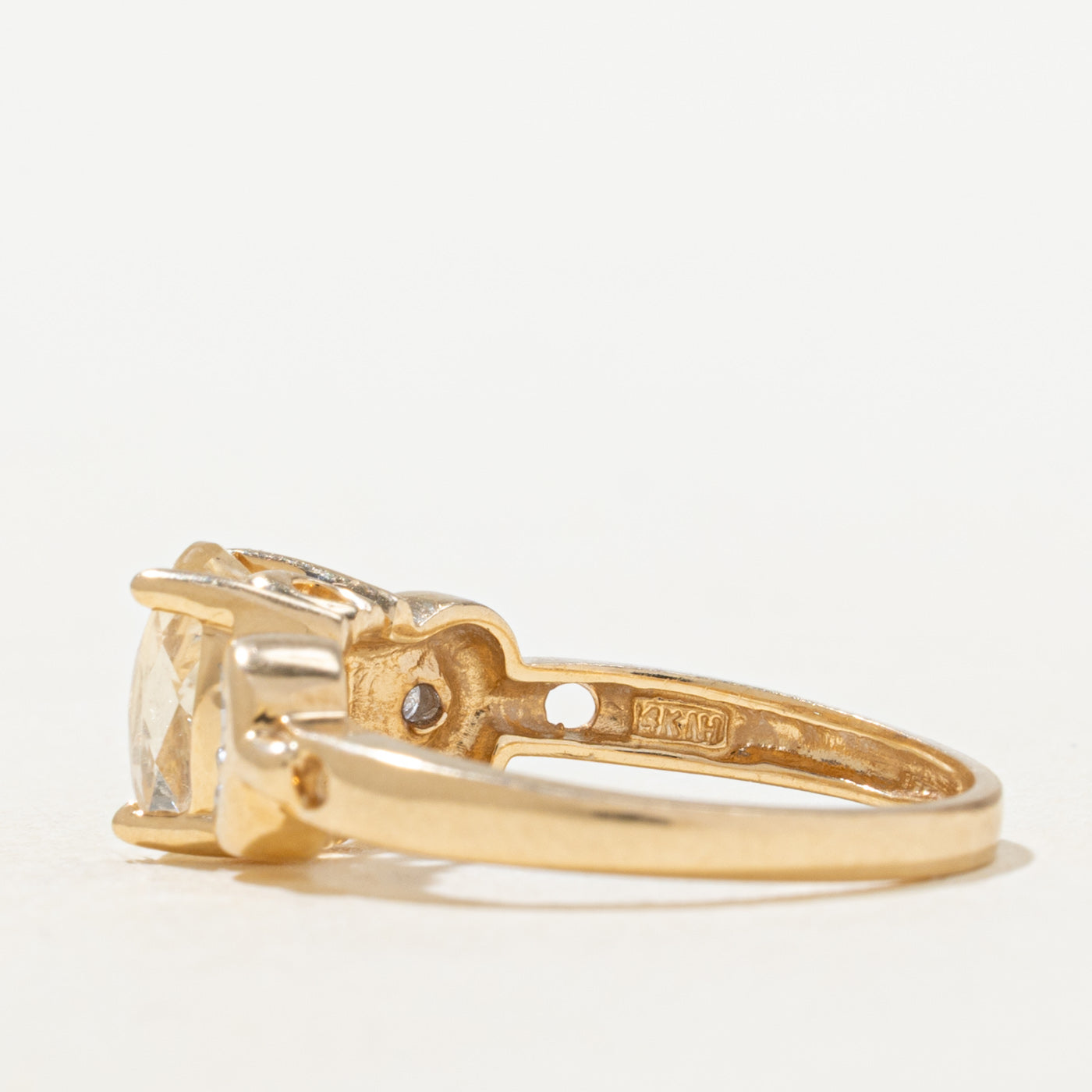 Oval Cut Heliodor & Diamond Ring | 1.16ct, 0.01ctw | SZ 5.75 |