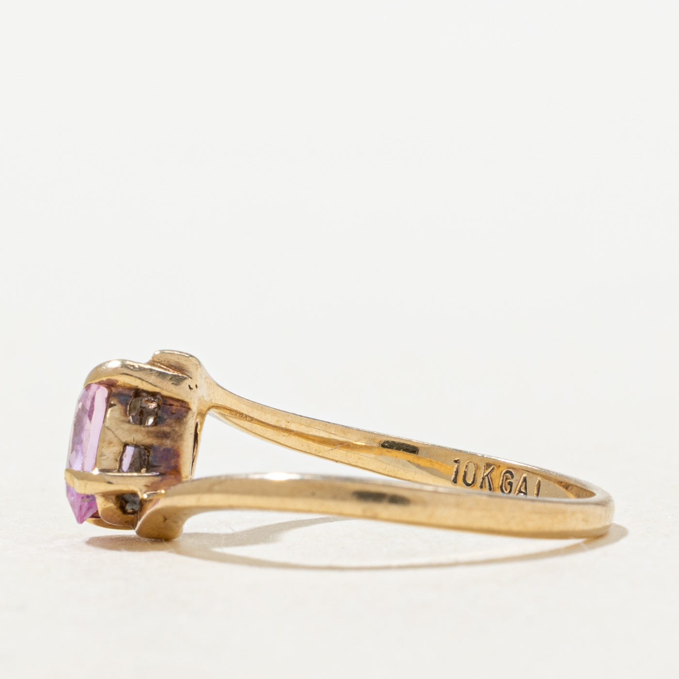 Synthetic Sapphire Bypass Ring | SZ 4.0 |