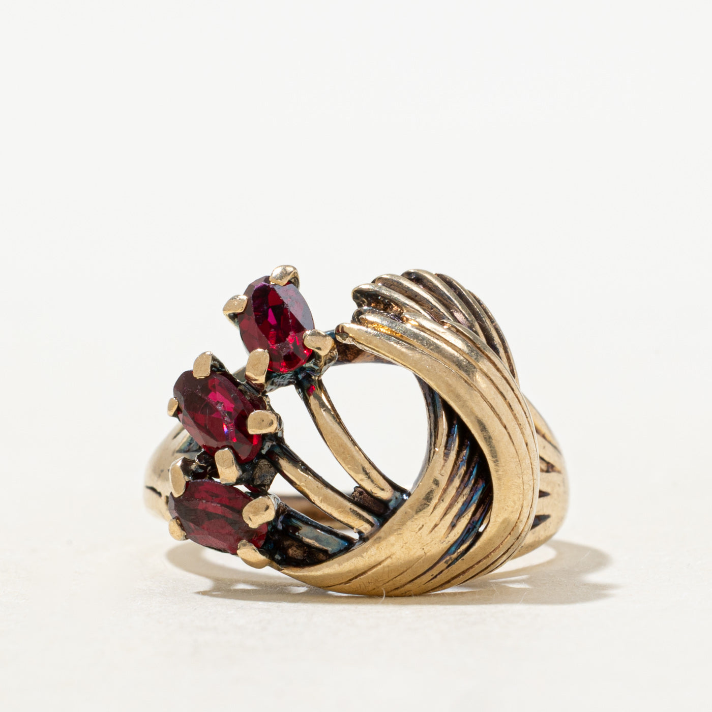 Synthetic Ruby Abstract Cocktail Ring | SZ 5.5 |