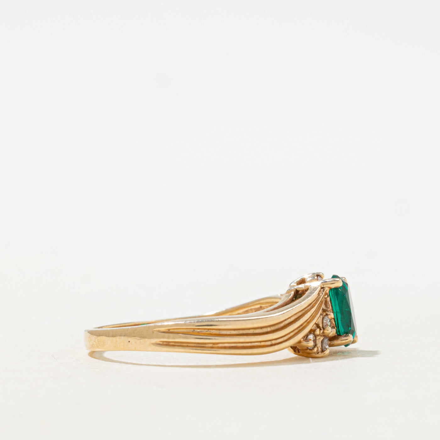 Synthetic Emerald & Diamond Grooved Bypass Ring | SZ 9.25 |