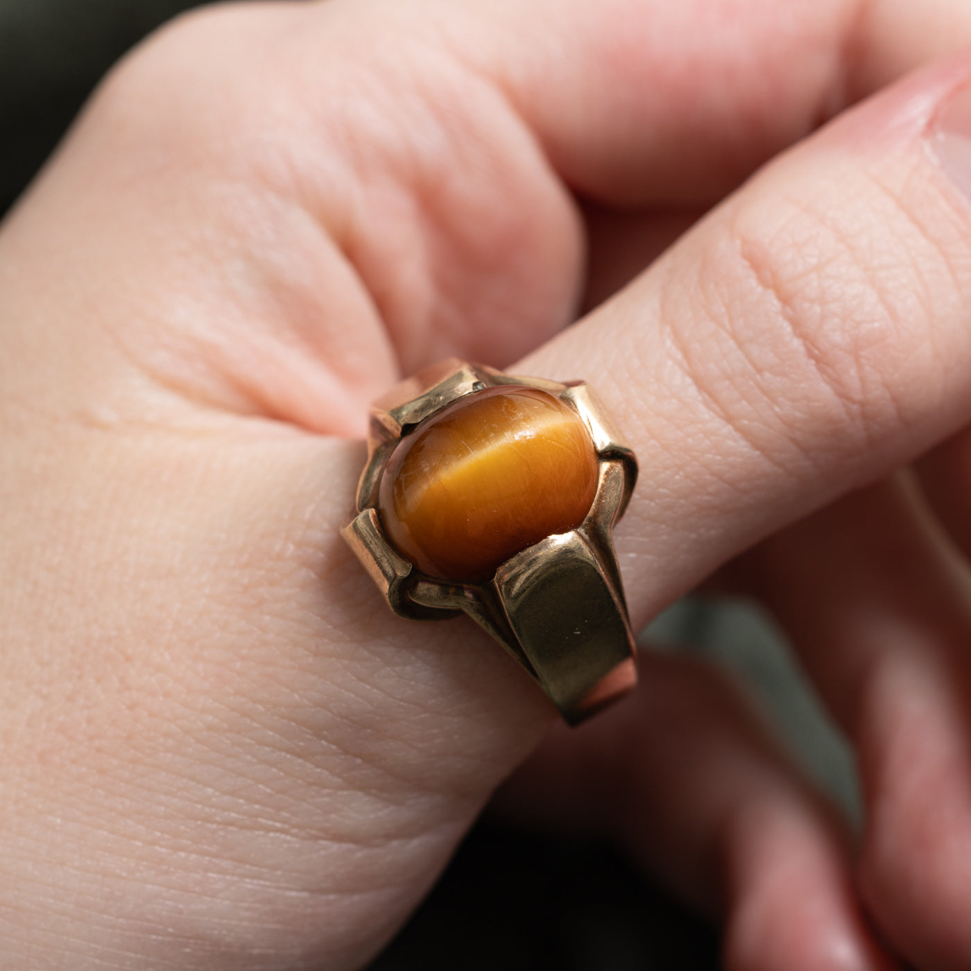 Chalcedony Cat's Eye Cocktail Ring | 6.0ct | SZ 11.25 |