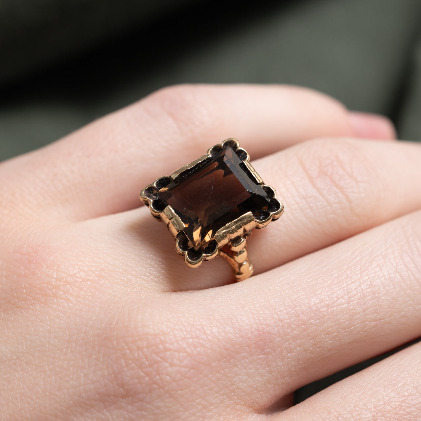 Smoky Quartz Scalloped Cocktail Ring | 5.5ct | SZ 5.0 |