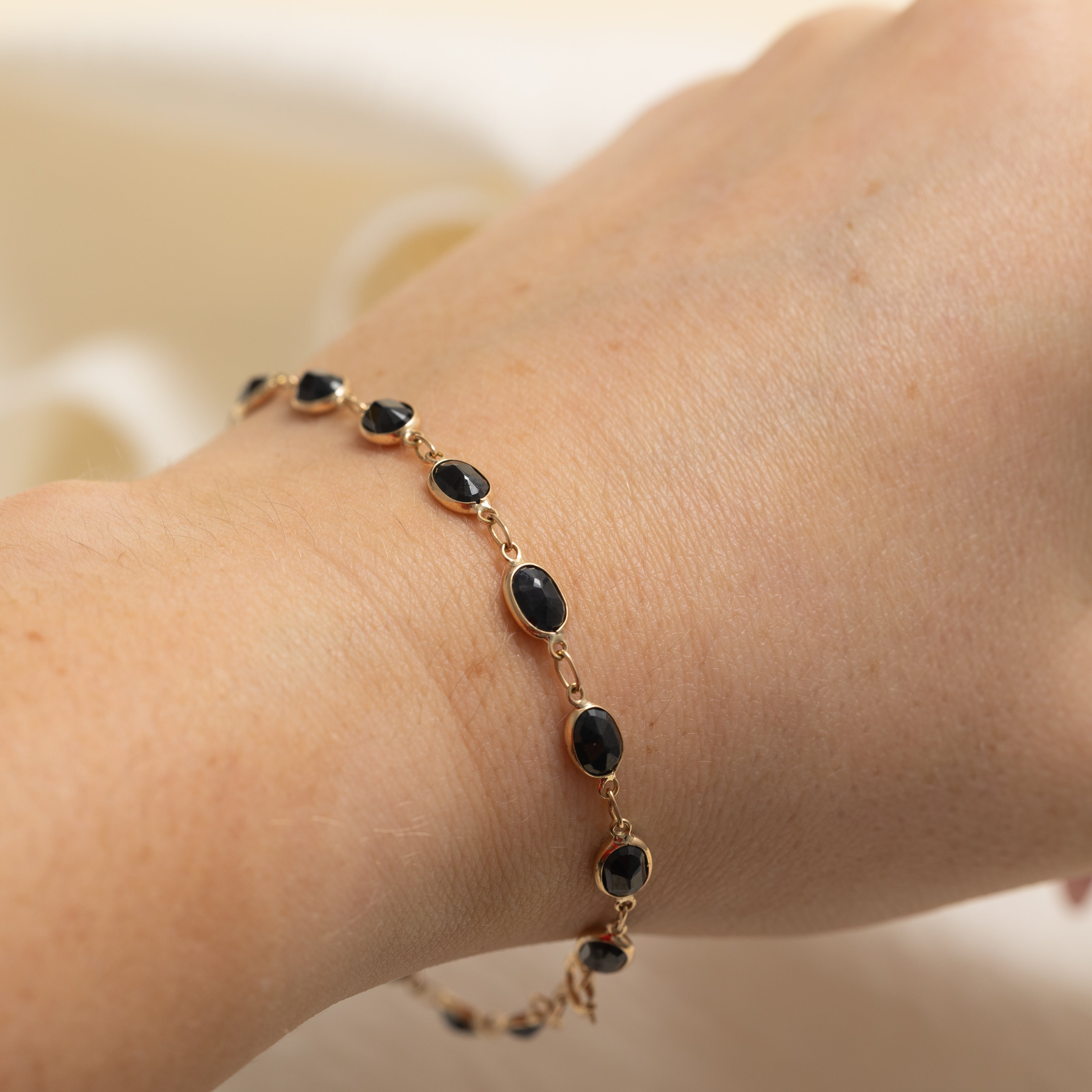 Bezel Set Sapphire Gemstone Bracelet | 7.5ctw | 7.75" |