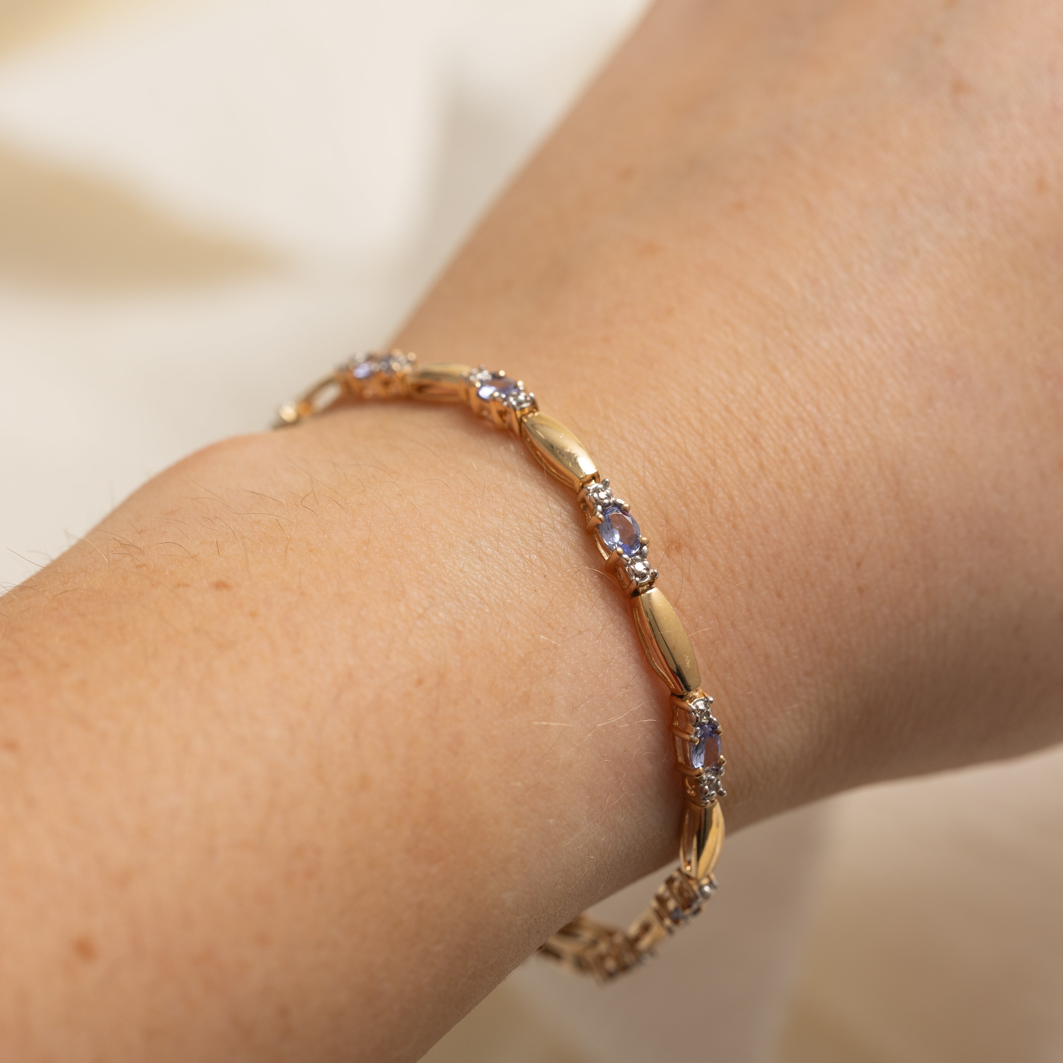 Tanzanite & Diamond Gemstone Bracelet | 1.25ctw, 0.1ctw | 6.75" |