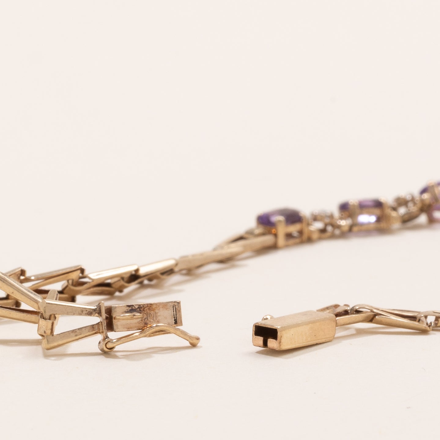 Amethyst & Diamond Gemstone Bracelet | 0.85ctw, 0.04ctw | 7" |