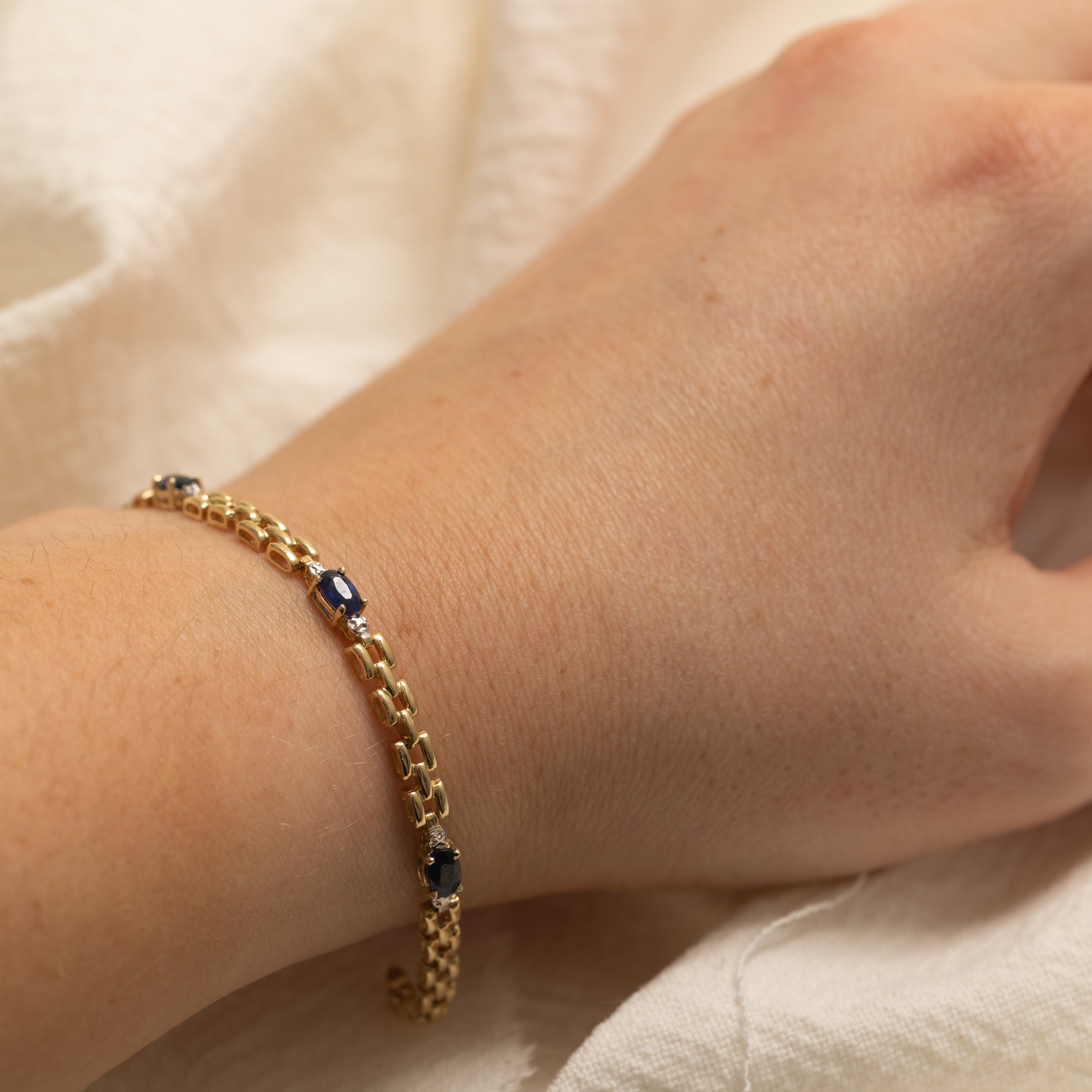 Sapphire & Diamond Panther Link Gemstone Bracelet | 1.0ctw, 0.01ctw | 7" |