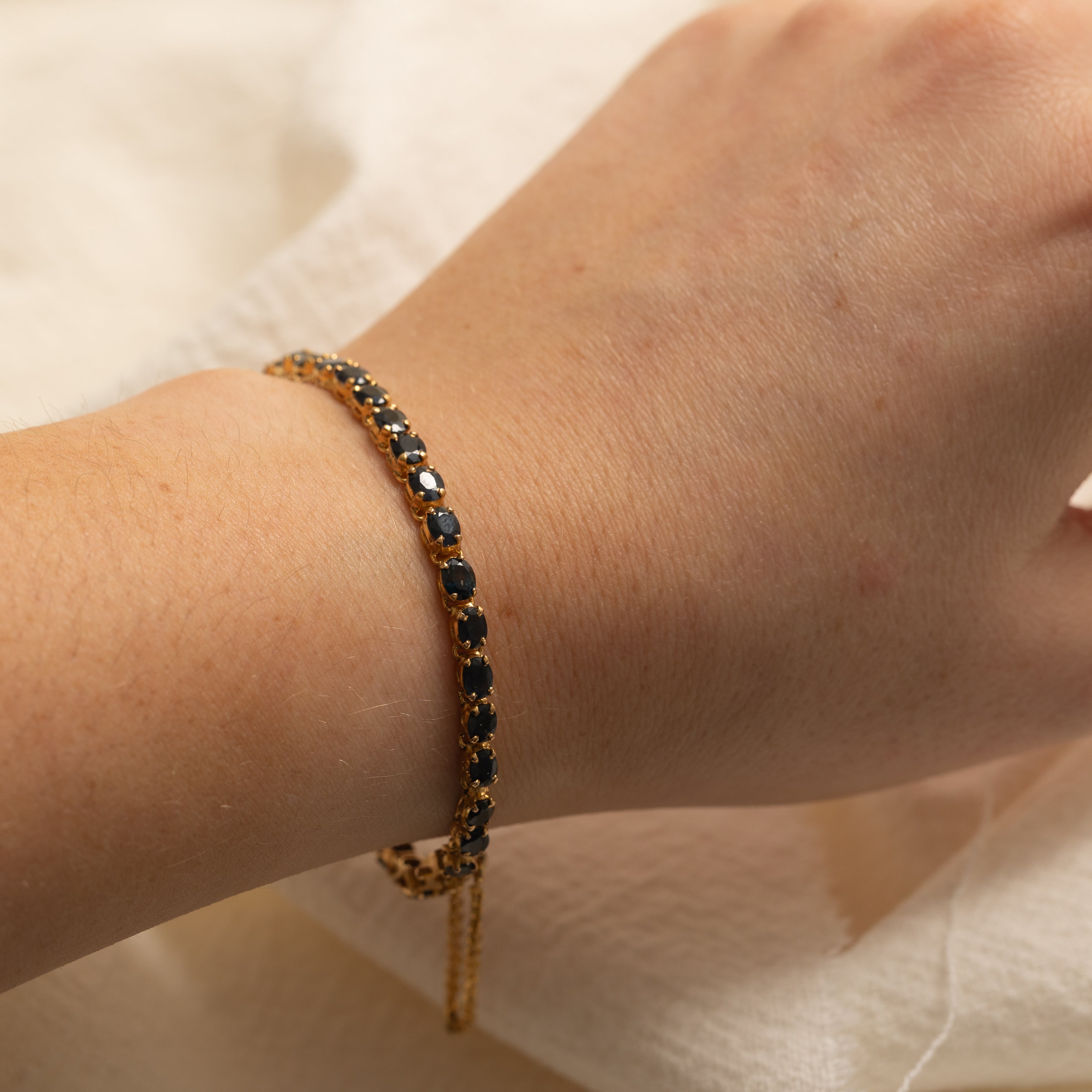 Oval Cut Sapphire Gemstone Bracelet | 5.0ctw | 7" |