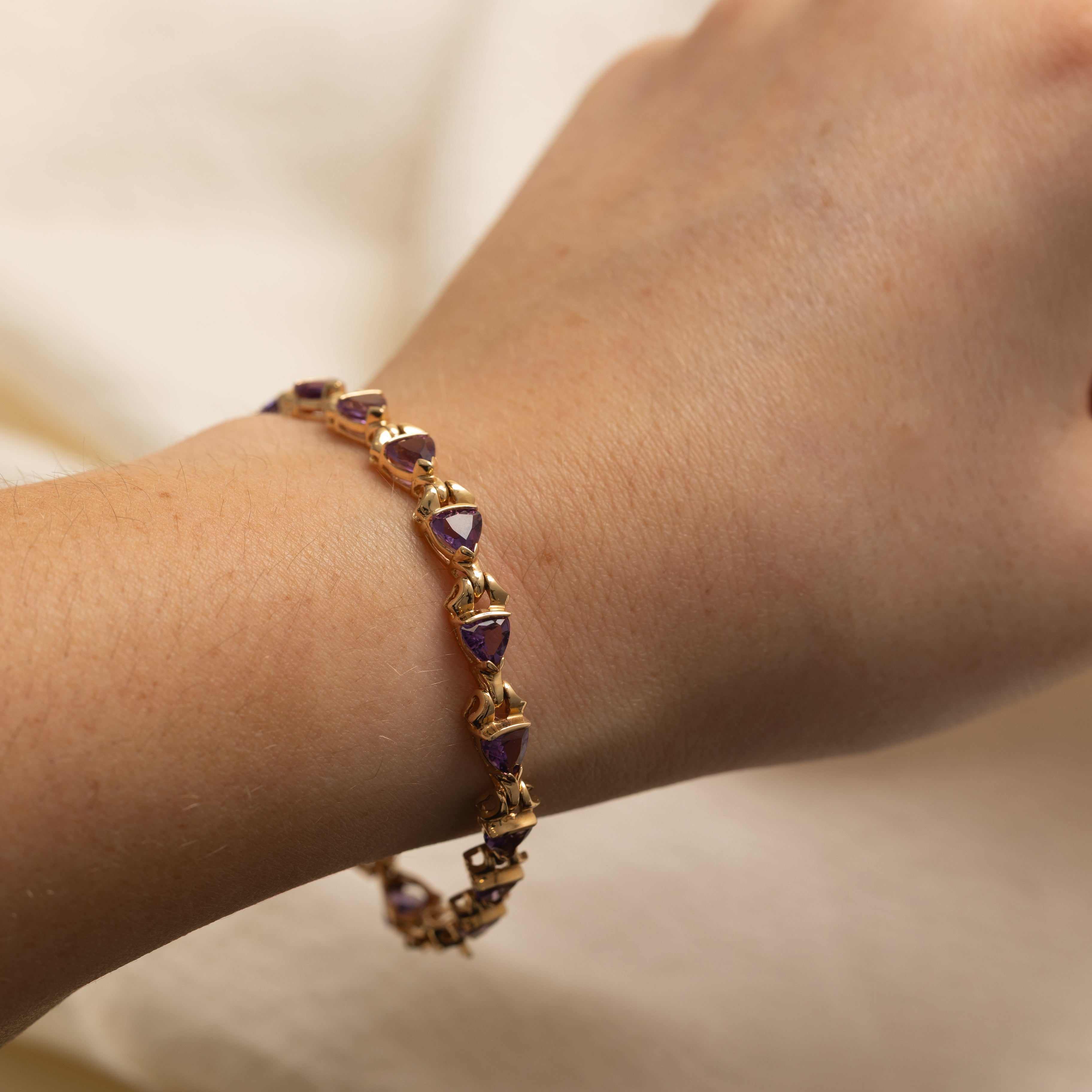 Semi Bezel Trillion Cut Amethyst Gemstone Bracelet | 5.0ctw | 7" |