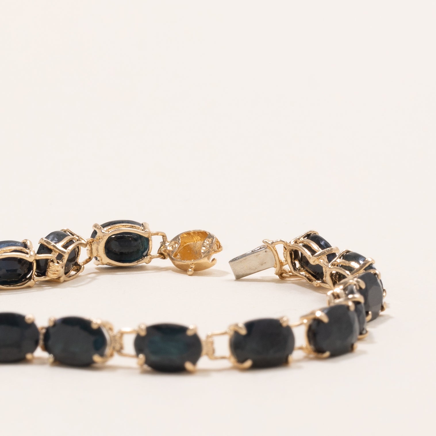 Bracelet en saphir taille ovale | 20,0 ct | 7,25" |