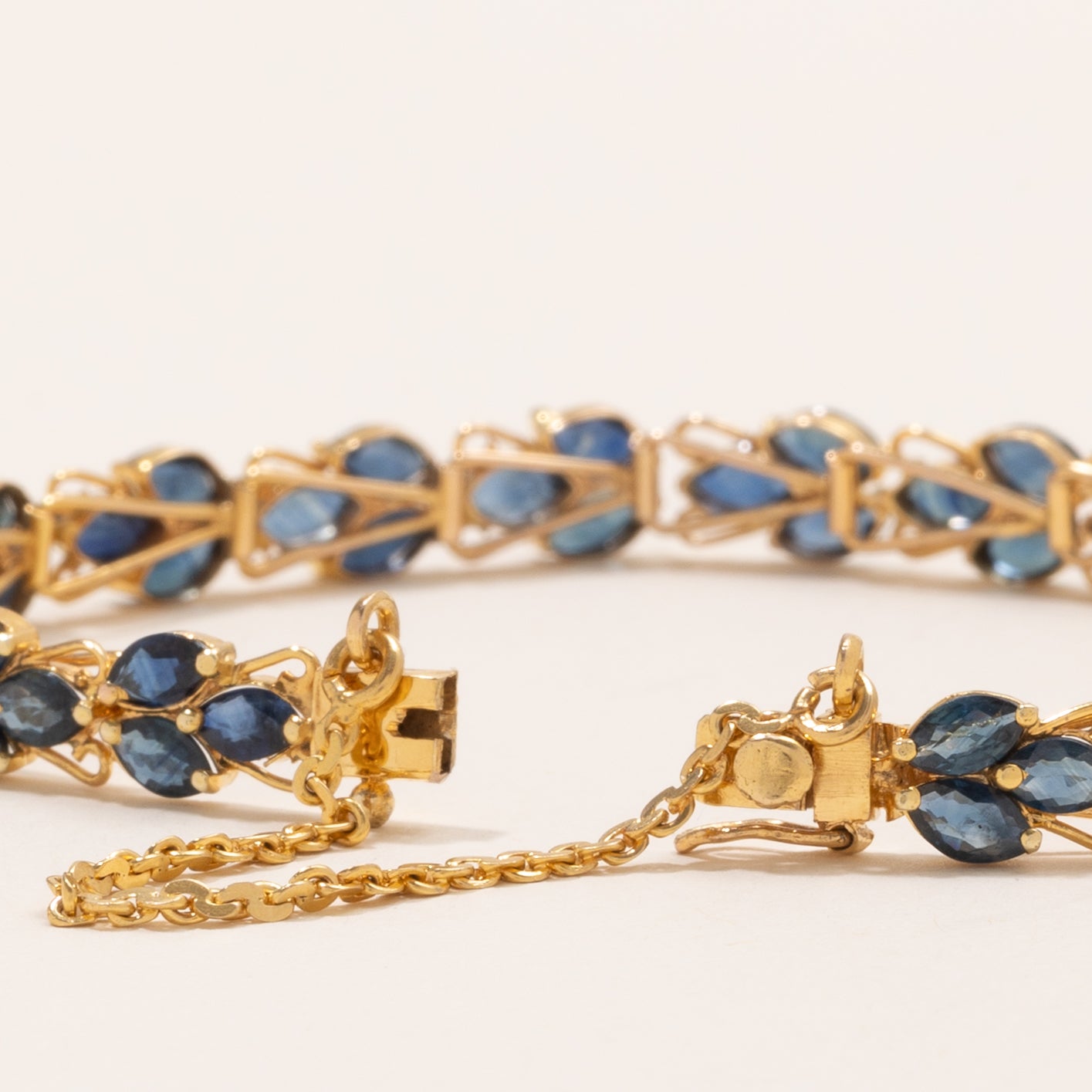 Marquise Cut Sapphire Cluster Gemstone Bracelet | 10.0ctw | 7" |