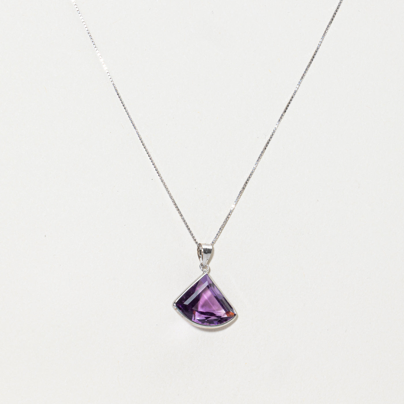 Bezel Set Amethyst Pendant Necklace | 6.20ct | 18"
