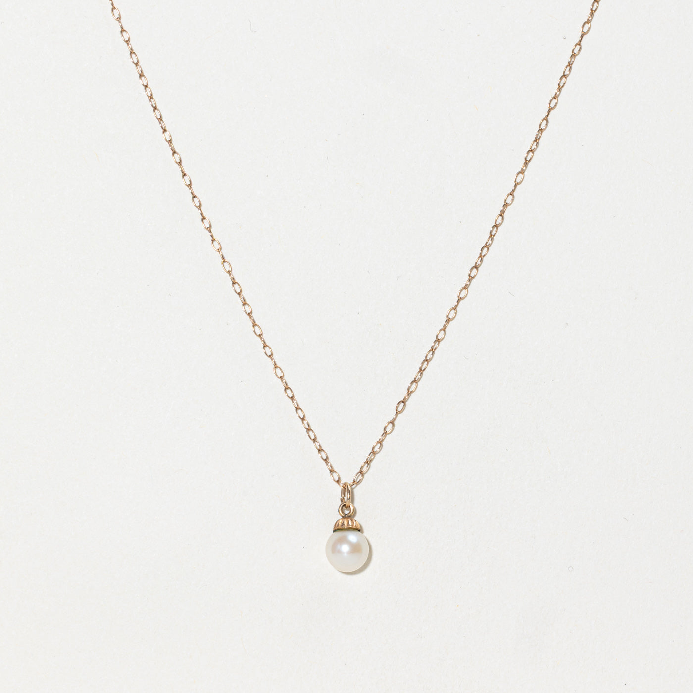 Solitaire Pearl Pendant Necklace | 15"