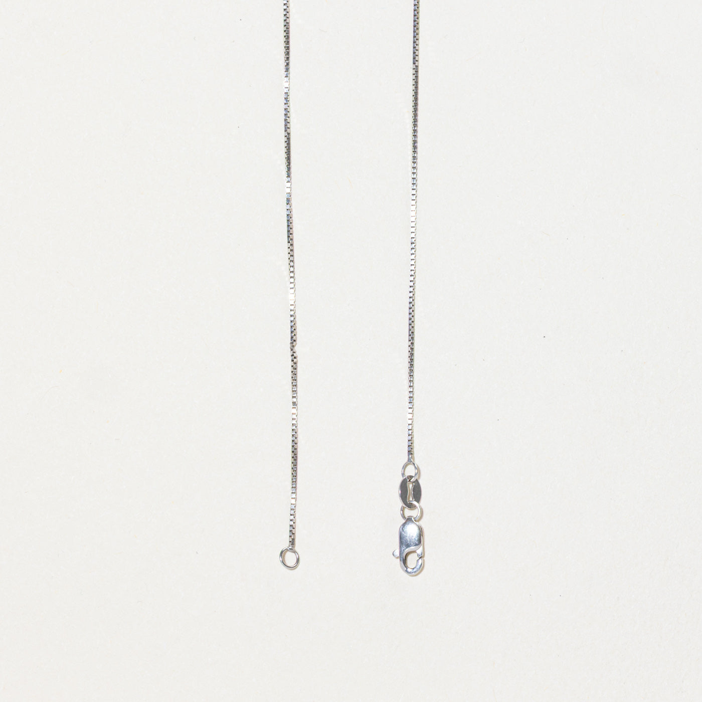 Black & White Mother of Pearl & Diamond Circle Pendant Necklace | 19.00ctw, 0.15ct | 18"