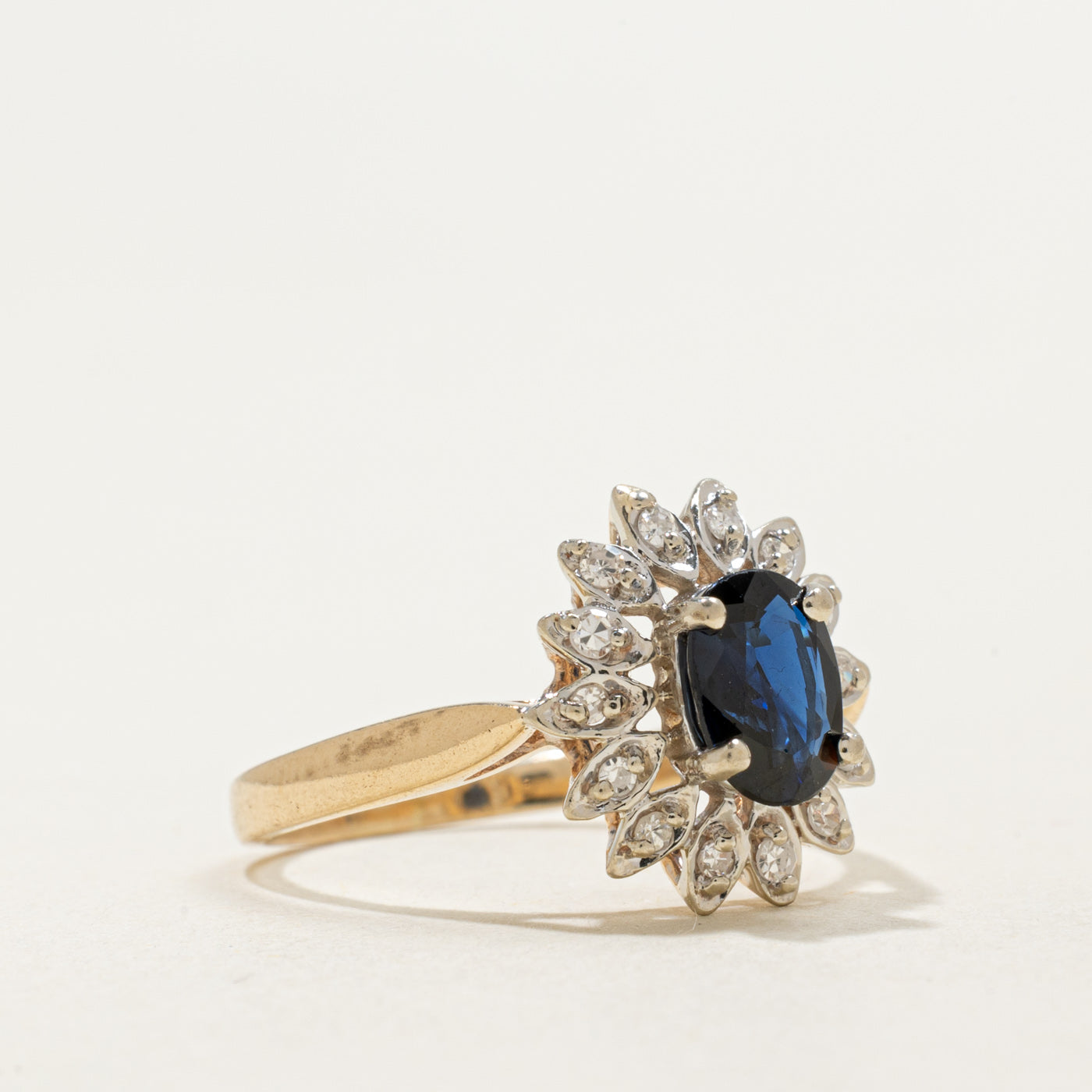 14K Oval Cut Sapphire & Diamond Petal Halo Ring | 0.70ct, 0.11ctw | SZ 6.25