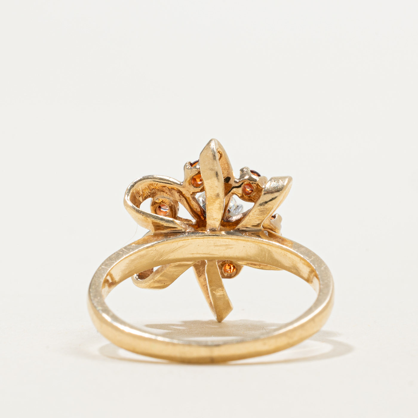 14K Diamond & Garnet Floral Ring | 0.18ct, 0.18ctw | SZ 6.0