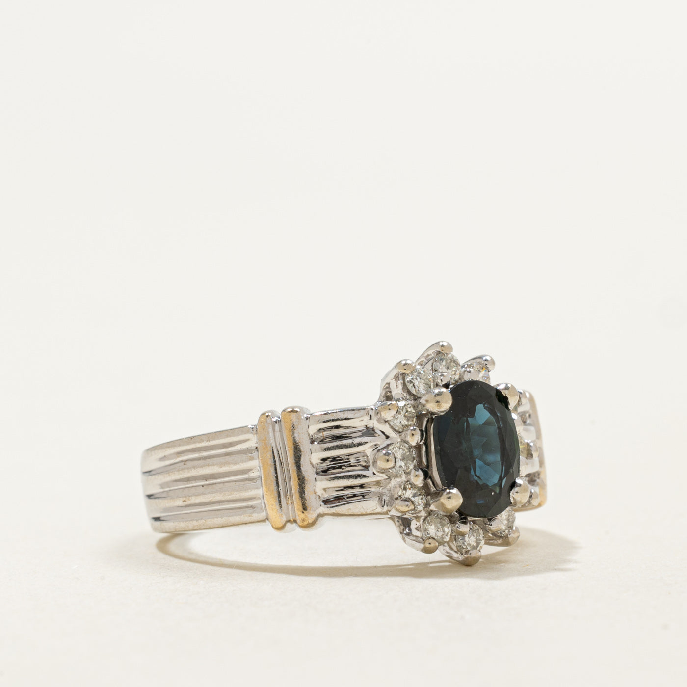 14K Oval Cut Sapphire & Diamond Petal Halo Ring | 0.75ct, 0.24ctw | SZ 6.0