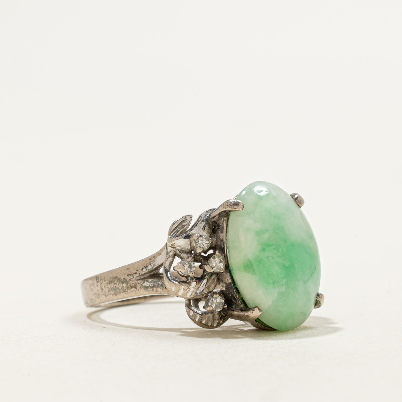 Cabochon Jade & Diamond Ornate Textured Ring | 7.50ct, 0.08ctw | SZ 5.25