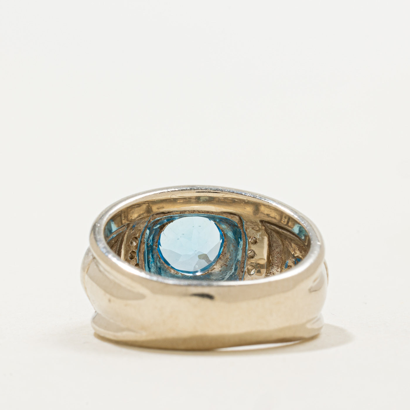 14K Round Cut Blue Topaz & Diamond Chunky Ring | 1.05ct, 0.12ctw | SZ 6.0