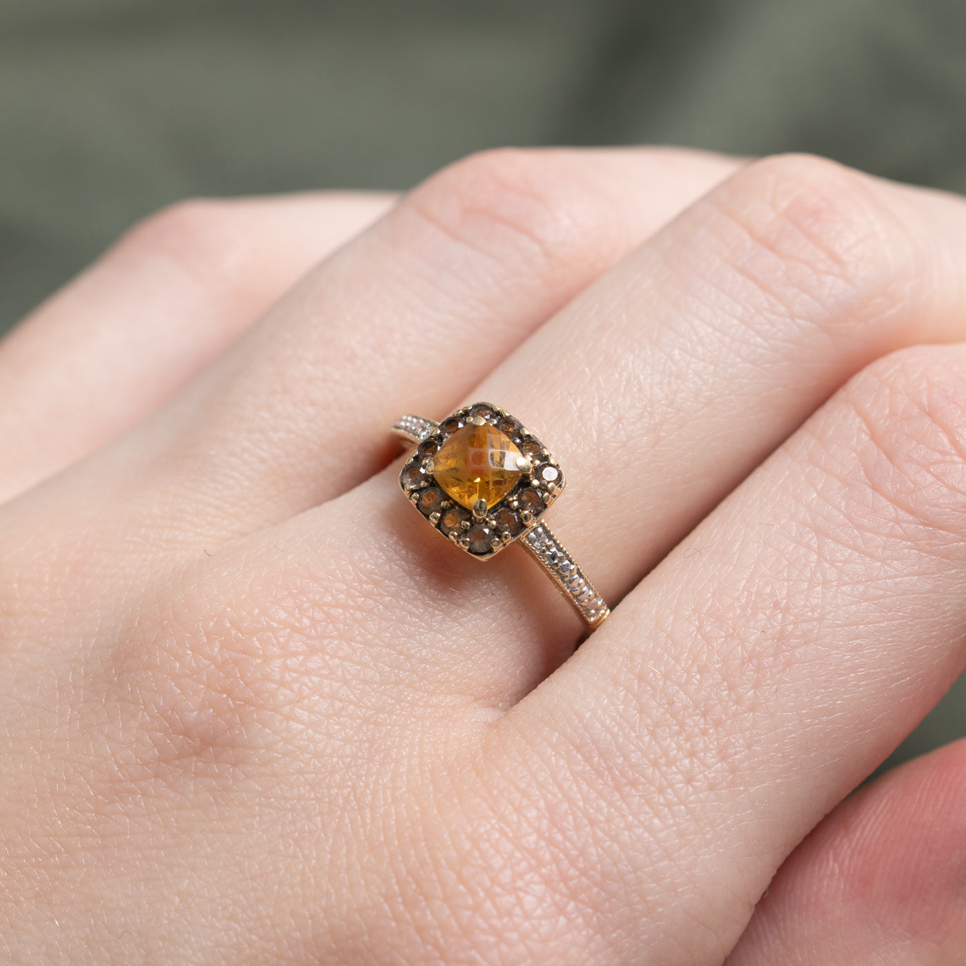 Bague halo en citrine et diamants | 0,62 ct, 0,01 ct | Taille 7,25