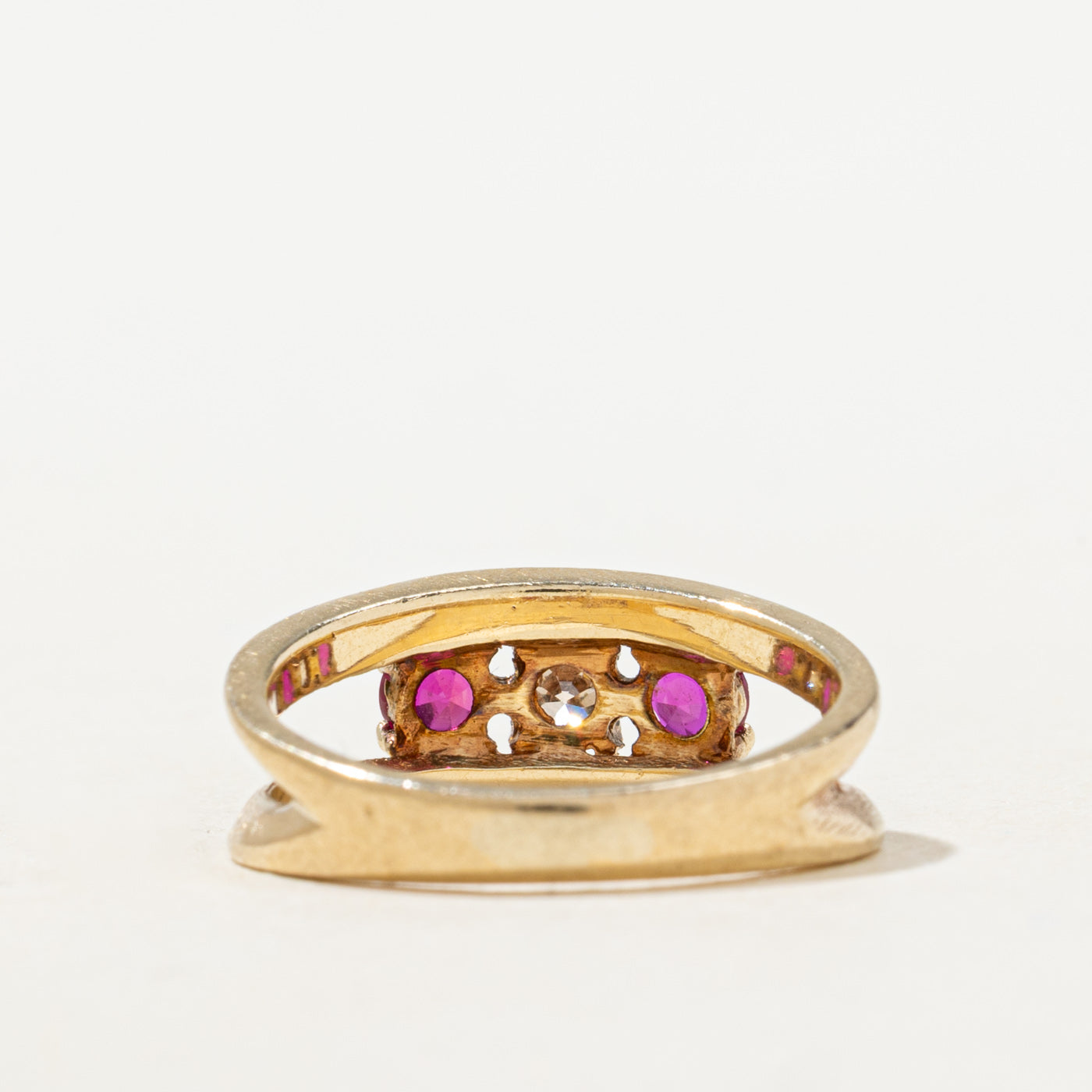 Three Stone Synthetic Ruby & Natural Diamond Textured Ring | SZ 5.25