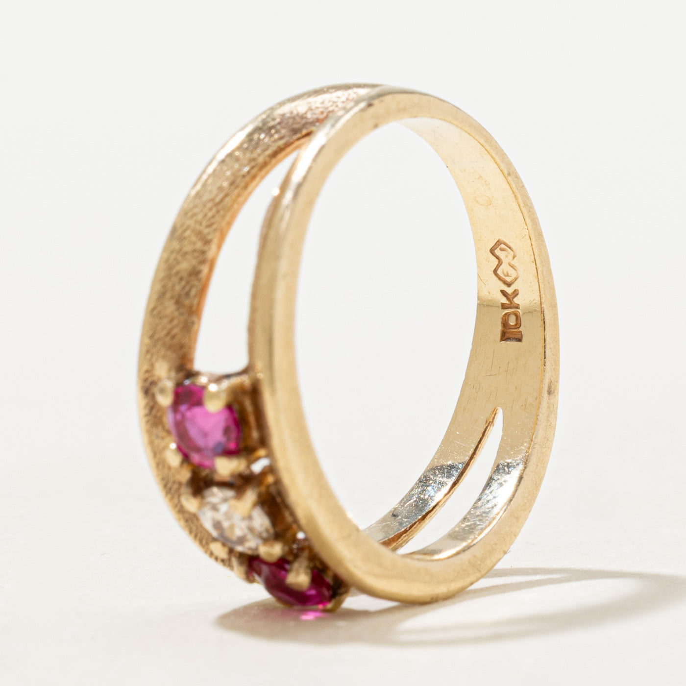 Three Stone Synthetic Ruby & Natural Diamond Textured Ring | SZ 5.25