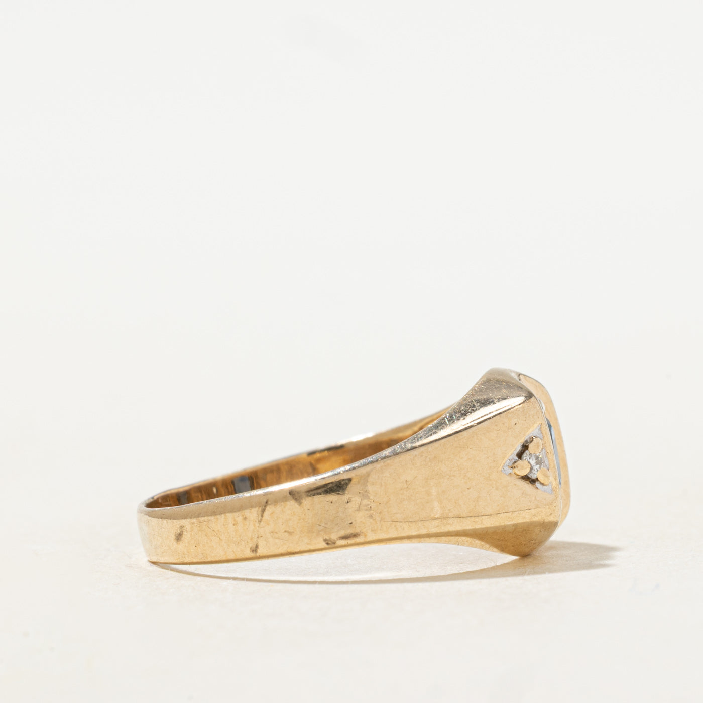 Oval Cut Sapphire & Diamond Accented Chunky Ring | SZ 8.25