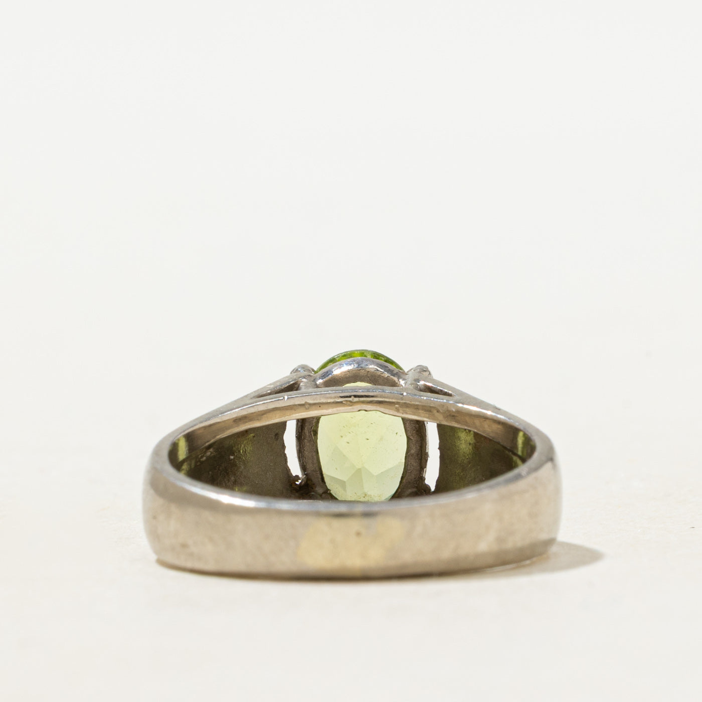 Oval Cut Solitaire Peridot Ring | SZ 4.0