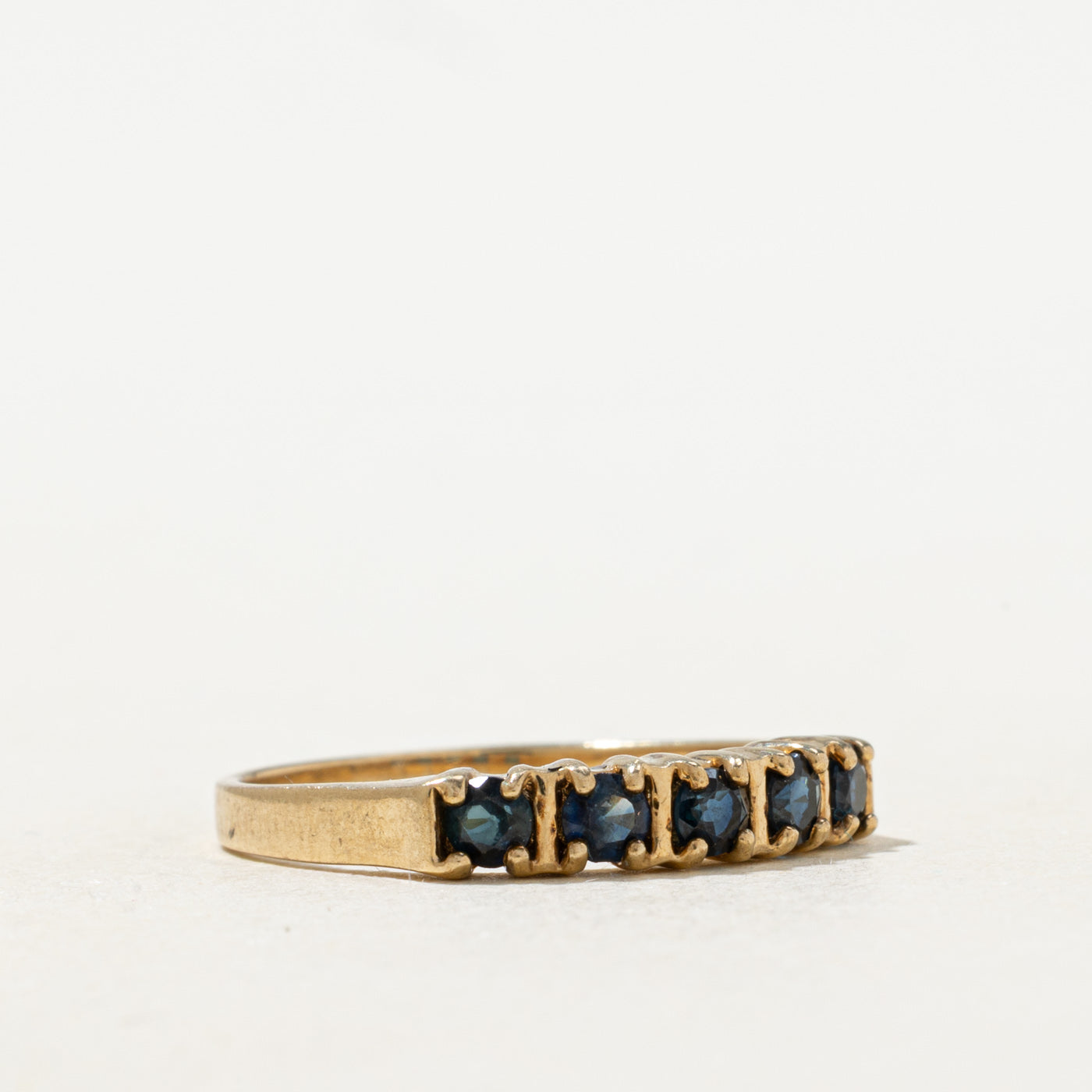 Bague cinq saphirs | 0,50 ct au total | Taille 7