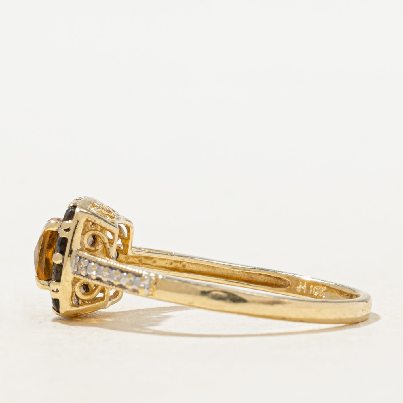 Bague halo en citrine et diamants | 0,62 ct, 0,01 ct | Taille 7,25