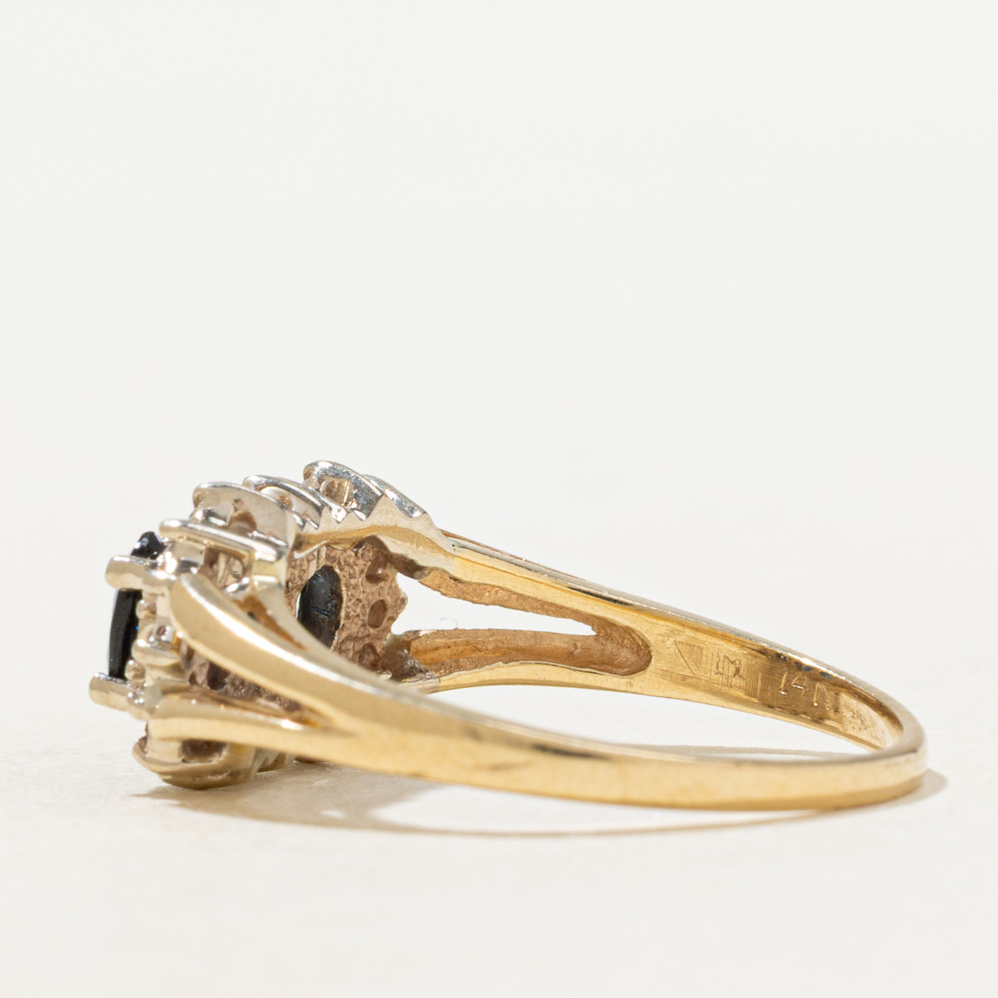 Three Stone Sapphire & Diamond Petal Halo Ring | SZ 6.75