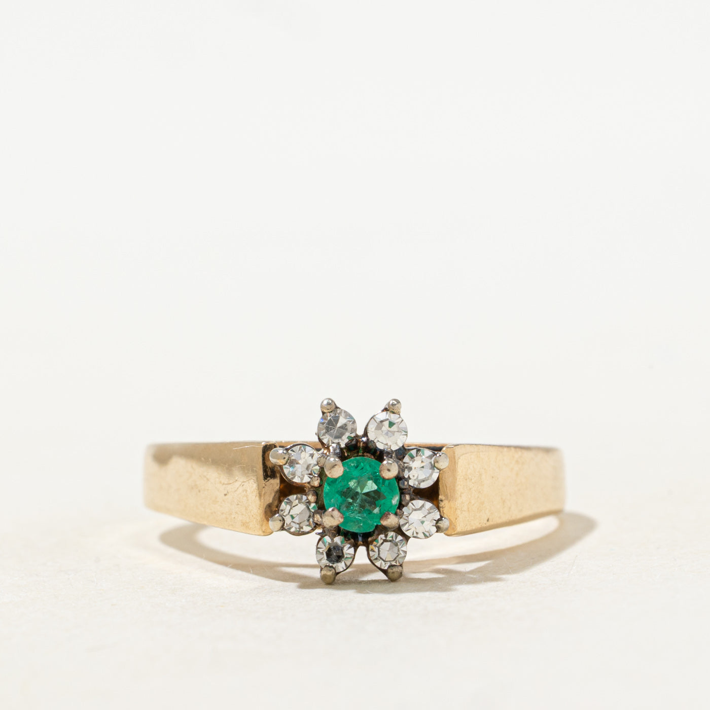 Emerald & Diamond Petal Halo Ring | SZ 9.0