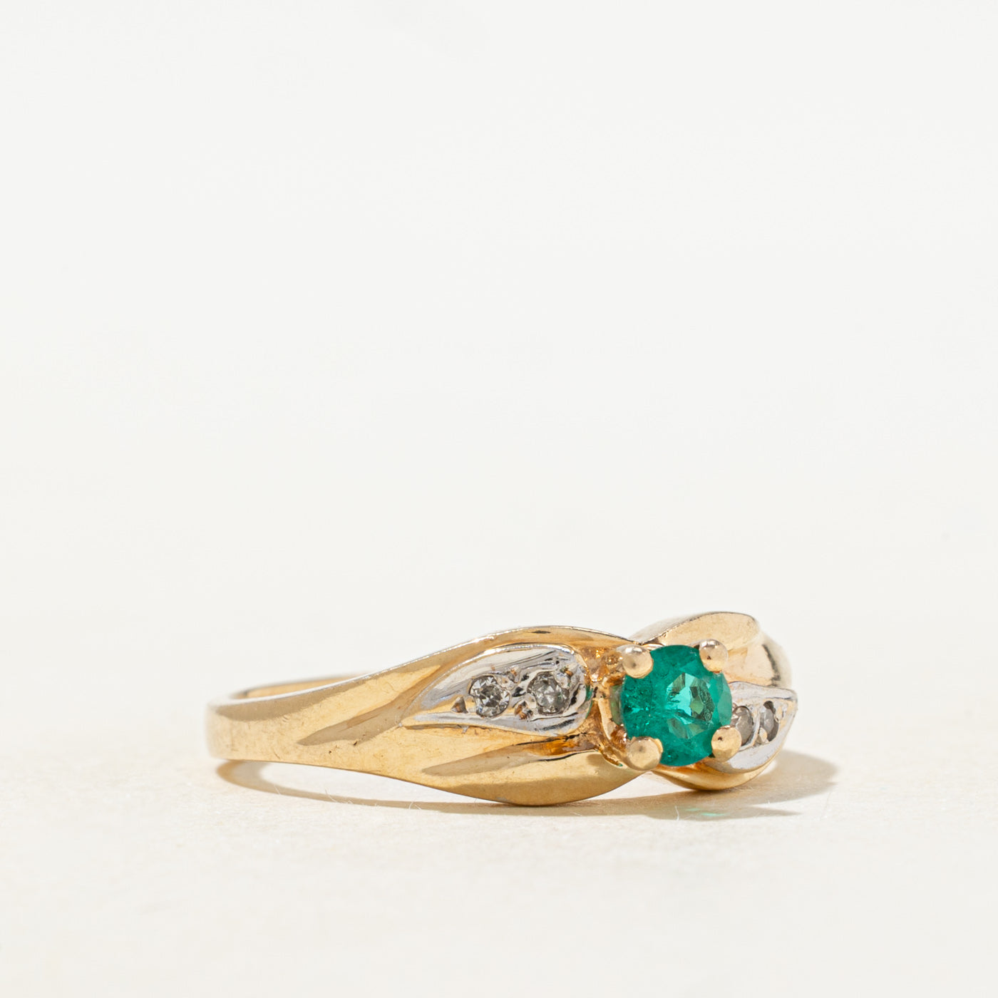 Synthetic Emerald & Natural Diamond Ring | SZ 7.75