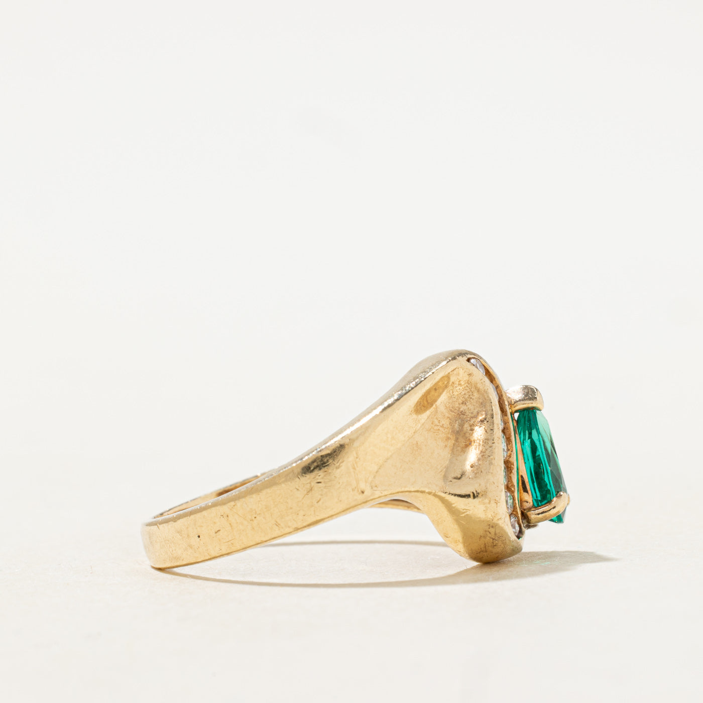 Pear Cut Synthetic Emerald & Diamond Abstract Ring | 0.07ctw, 0.07ctw | SZ 7.75