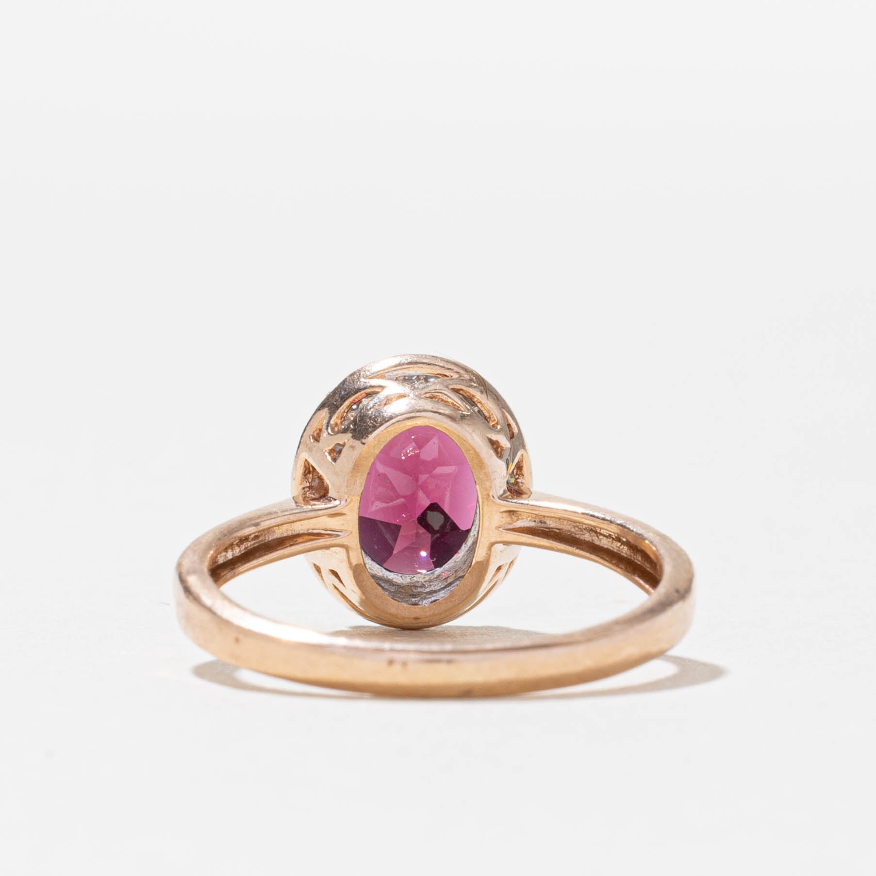 10k Oval Cut Garnet & Diamond Halo Ring | 1.90ct, 0.08ctw | SZ 6.5