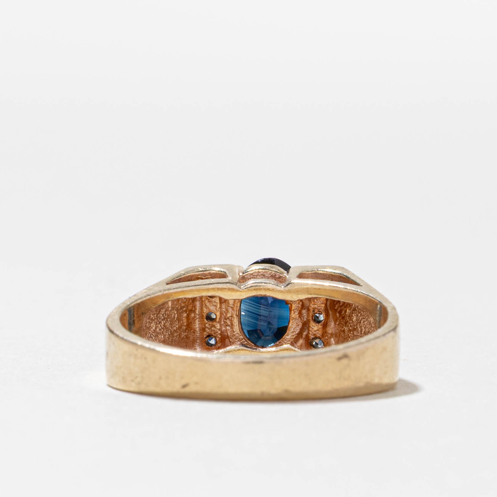 10k Oval Cut Sapphire & Diamond Accented Ring | 0.92ct, 0.03ctw | SZ 6.75