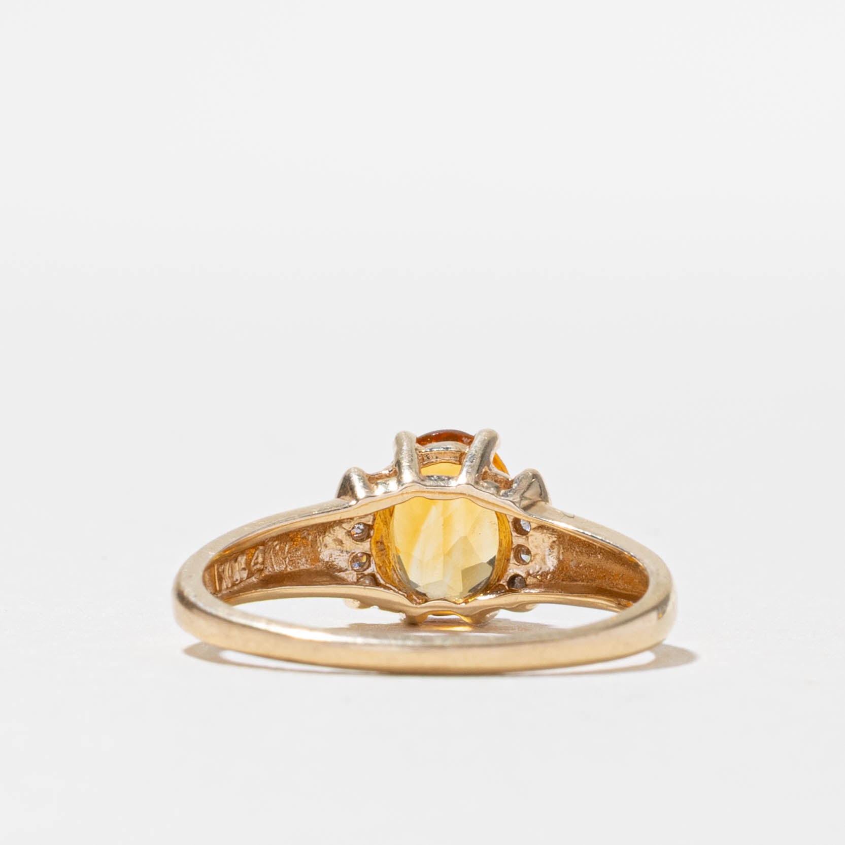 10k Oval Cut Citrine & Diamond Accented Ring | 1.00ct, 0.04ctw | SZ 8.25