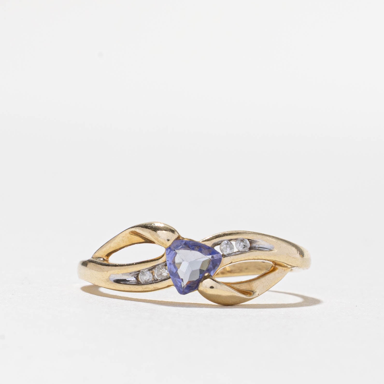 10k Tanzanite & Diamond Crossover Ring | 0.50ct, 0.03ctw | SZ 7.25