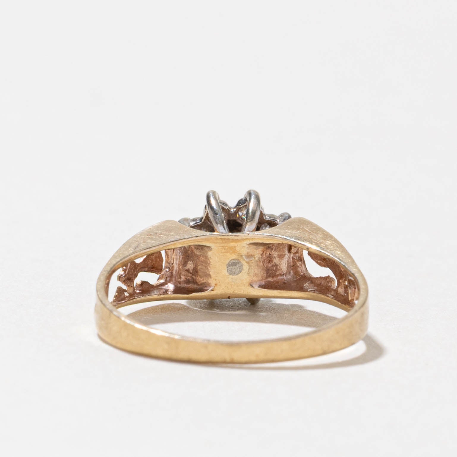10k Ruby & Diamond Petal Cluster Ring | SZ 5.75
