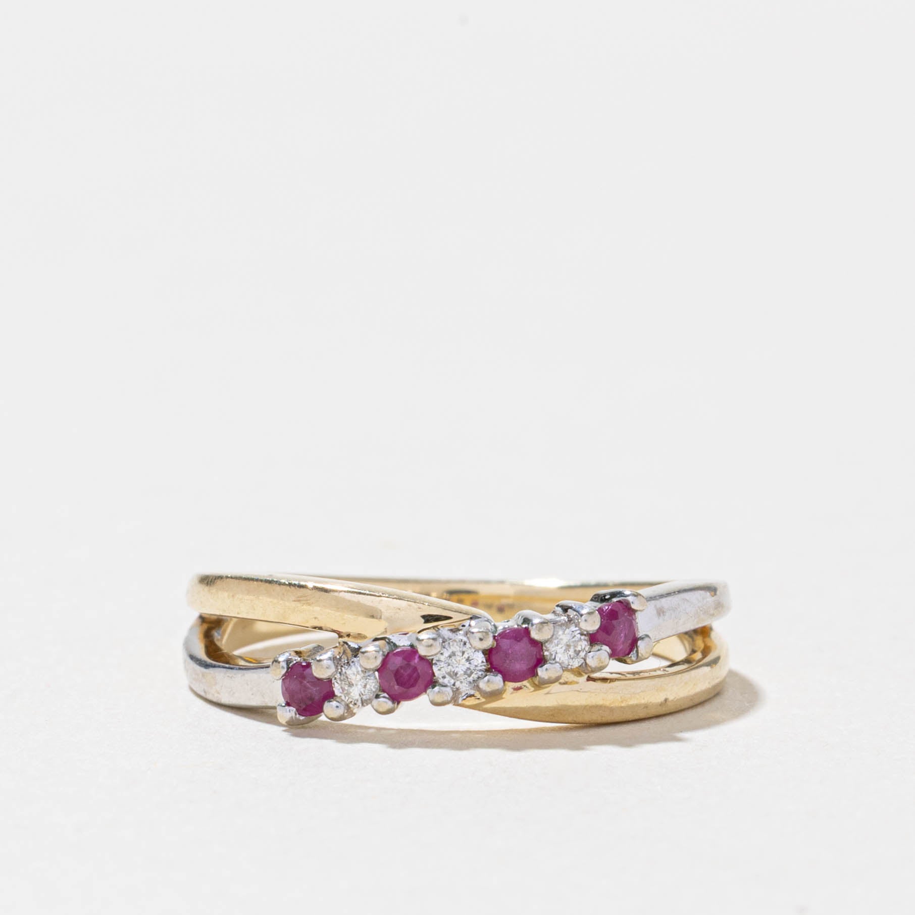10k Ruby & Diamond Crossover Ring | SZ 6.75