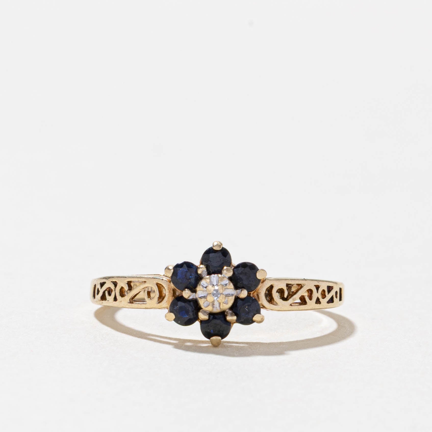 10k Sapphire & Diamond Petal Cluster Ring | SZ 6.5