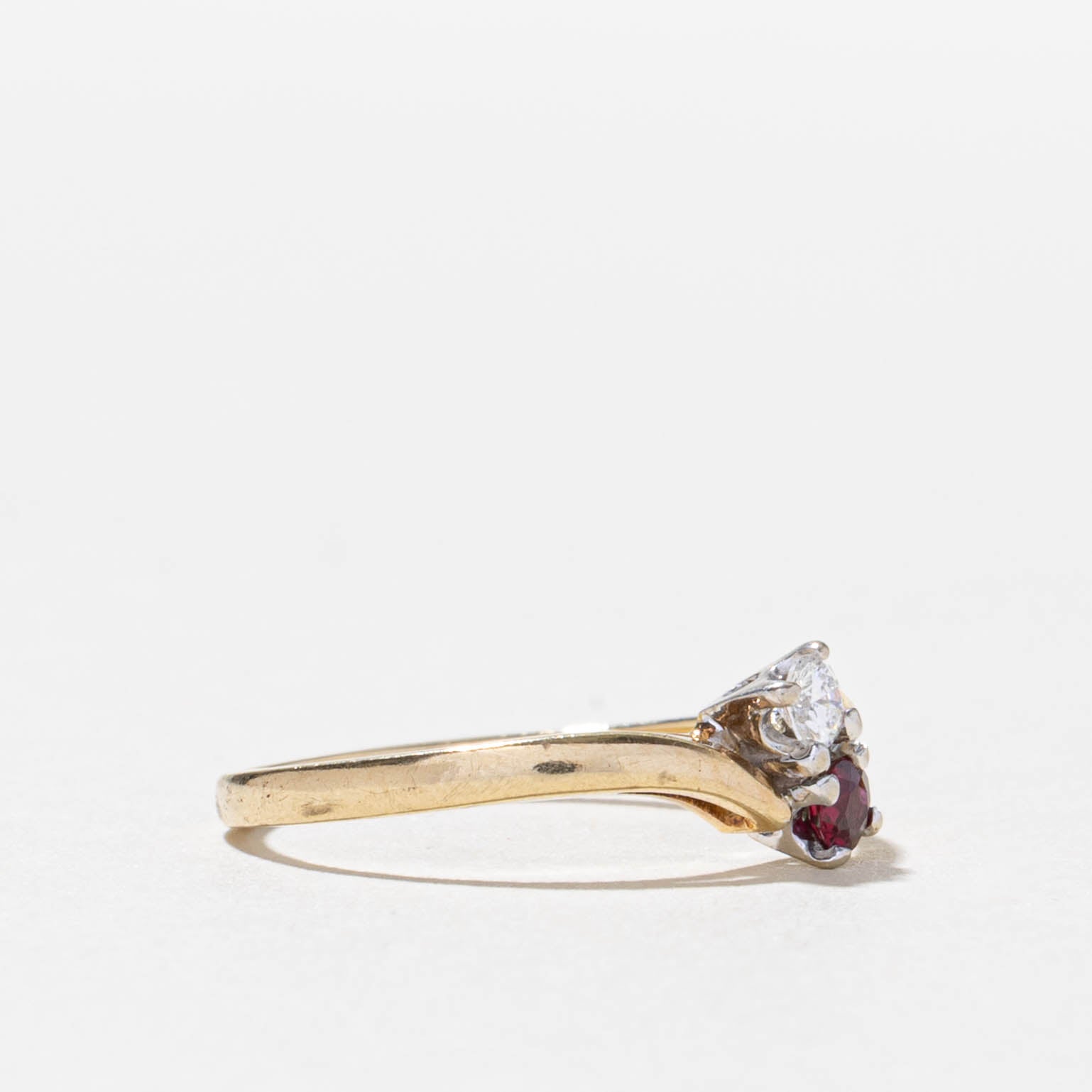 14k Toi et Moi Ruby & Diamond Ring | SZ 5.25