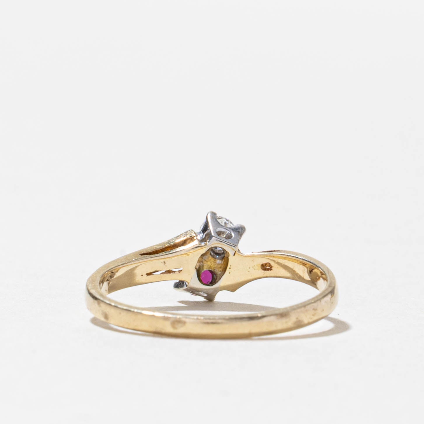 14k Toi et Moi Ruby & Diamond Ring | SZ 5.25